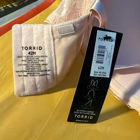 Torrid - Lace light pink bra pushup strapless - 42H - NEW w/tags - Picture 4 of 4